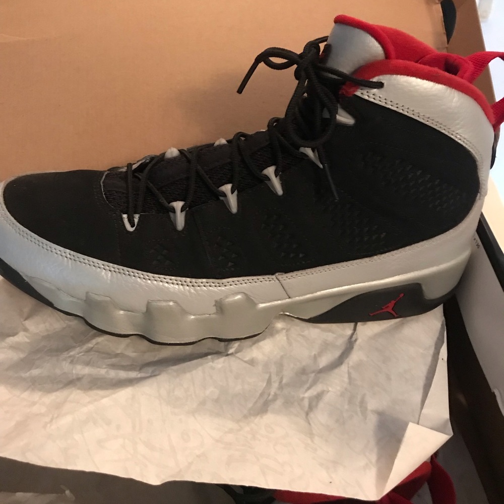 Jordan 9 Johnny Kilroy size 11.5 used